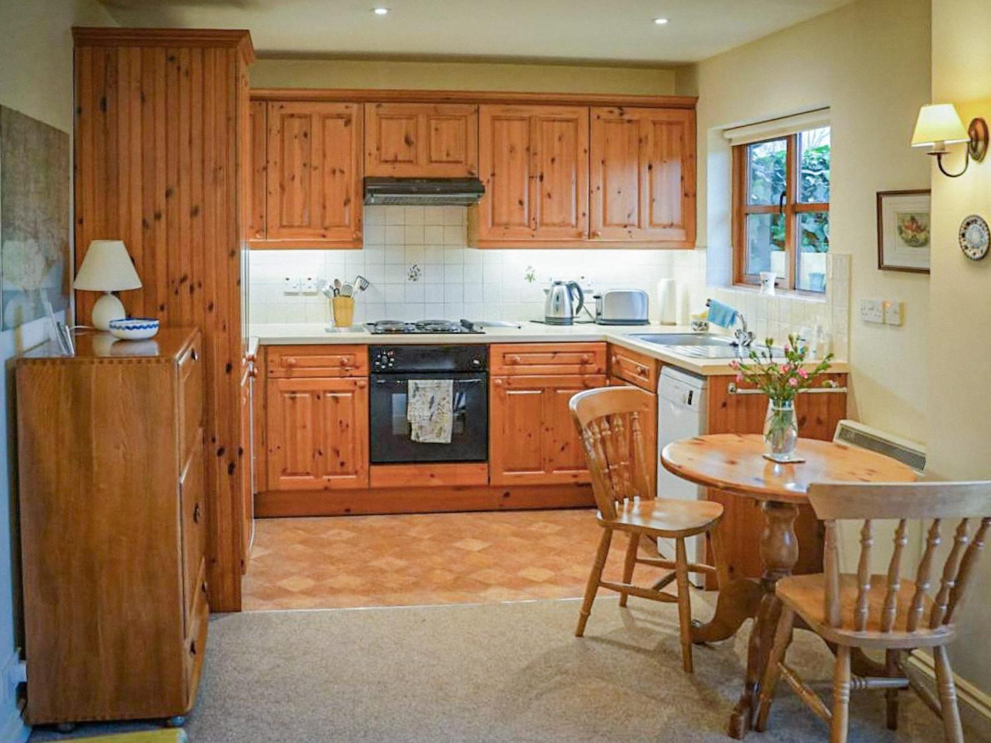 Honeysuckle Cottage North Mundham Εξωτερικό φωτογραφία