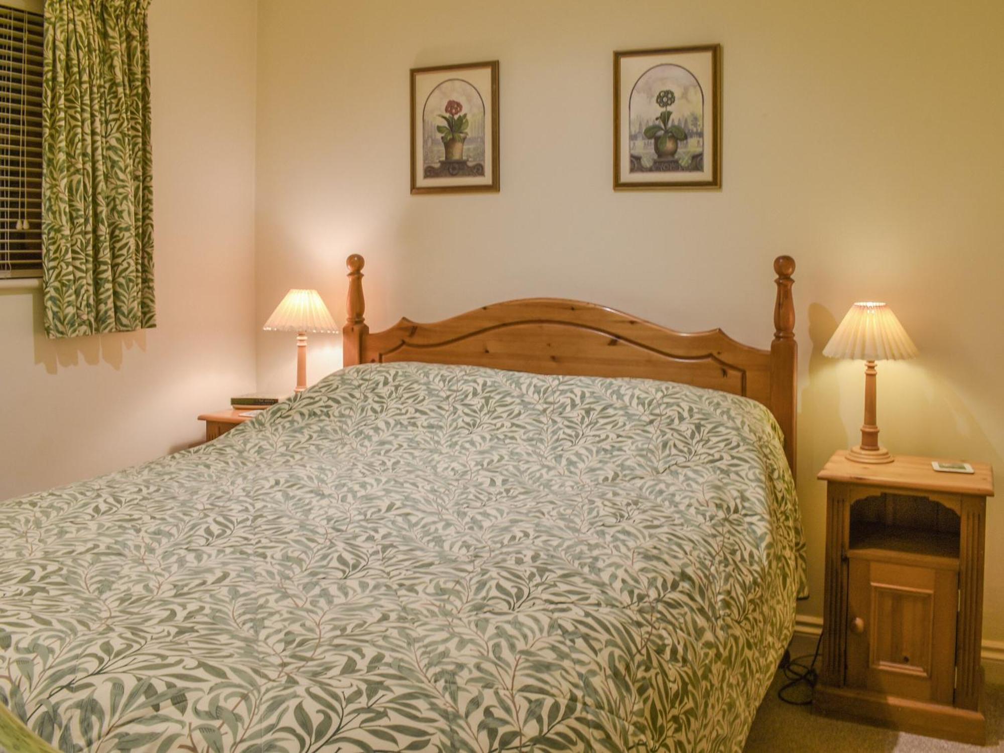 Honeysuckle Cottage North Mundham Εξωτερικό φωτογραφία